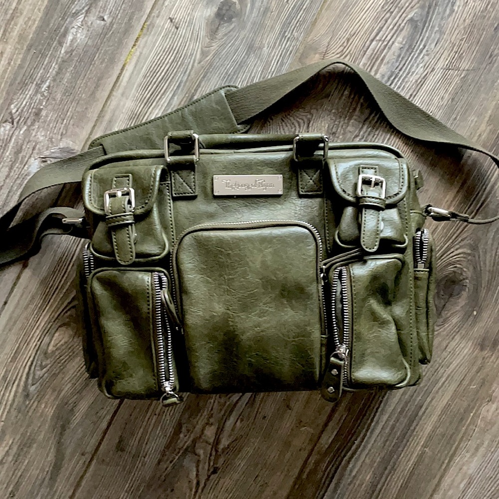 House of Flynn Mini Evermore - Olive